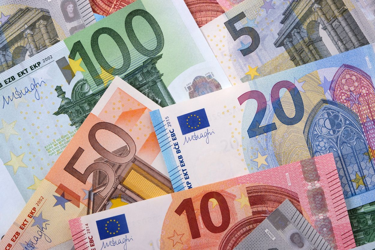 Cena euro w czwartek, 1 grudnia. Po ile jest euro (EUR/PLN) 01.12?
